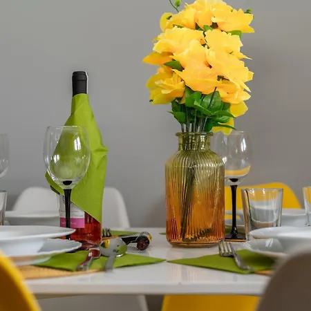 Market Square Corner Kuznicza By Renters Βρότσλαβ