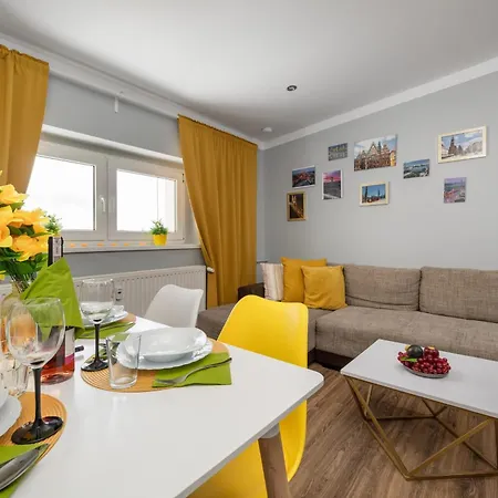 Market Square Corner Kuznicza By Renters Βρότσλαβ